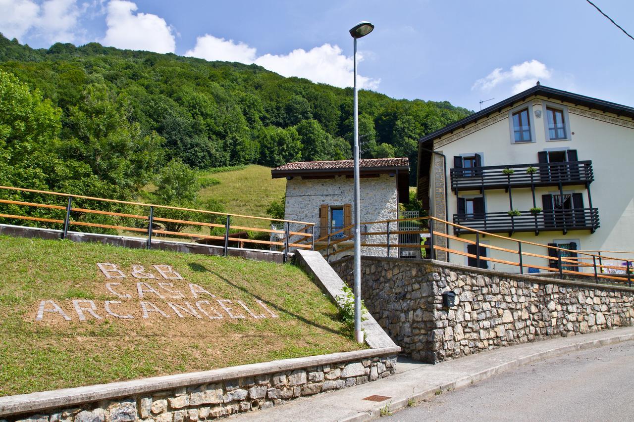 B&B Casa Arcangeli Bracca Bagian luar foto